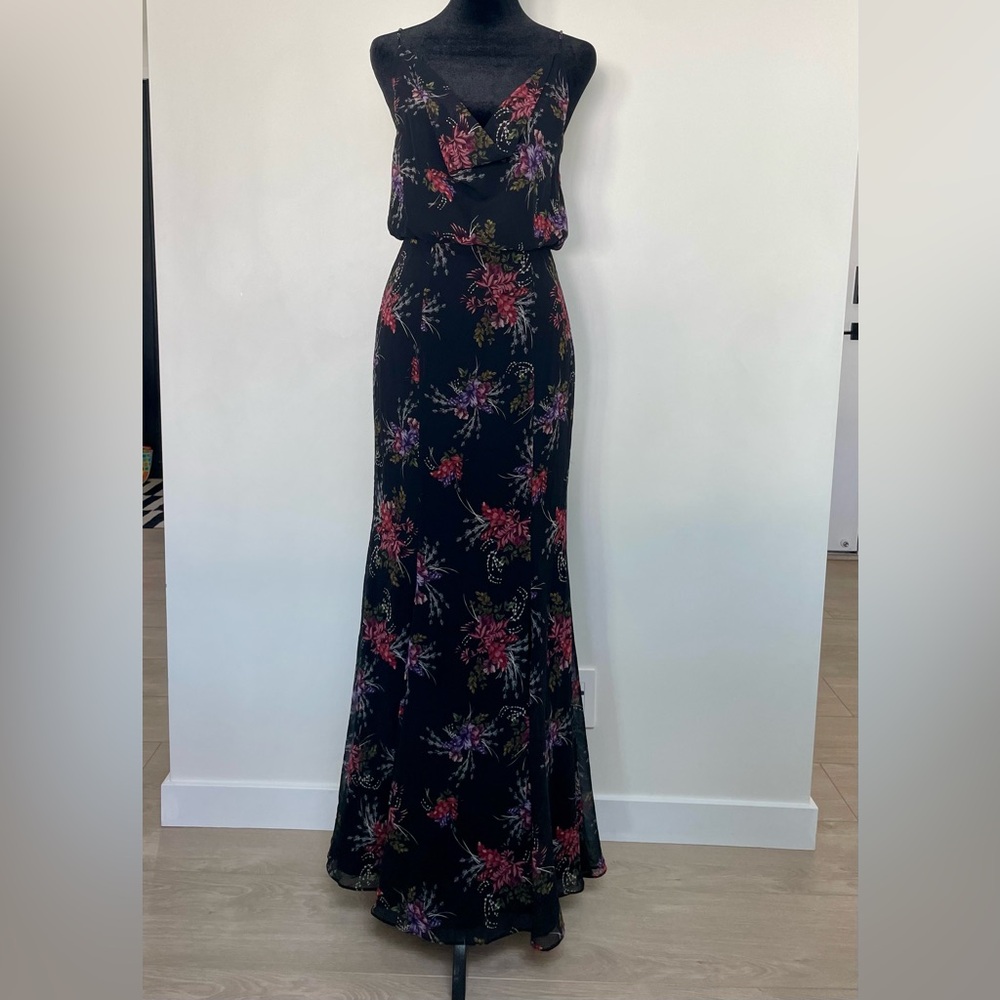 Size 4 Fame and Partners long floral dress